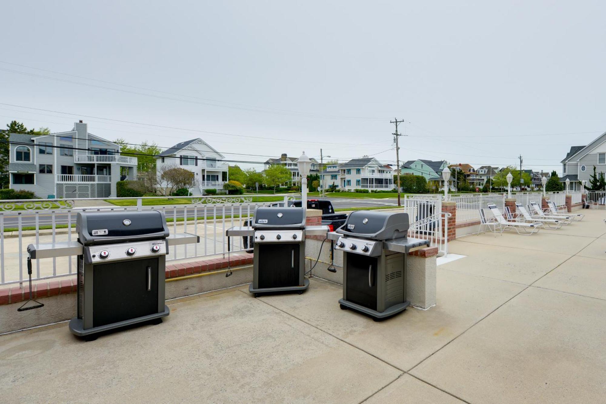 Bright Condo Half-Block to Cape May Beach! Esterno foto